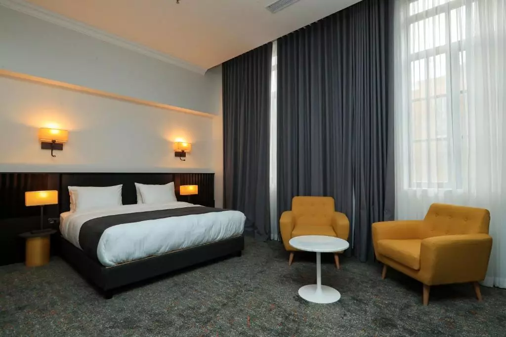 اتاق PINE ASTORIA